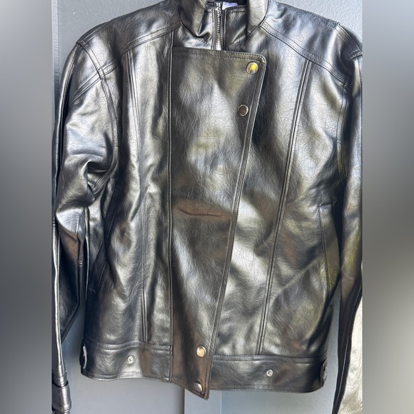 H&M Divided Oversized Biker Black Leather Jacket - Picture 9 of 15